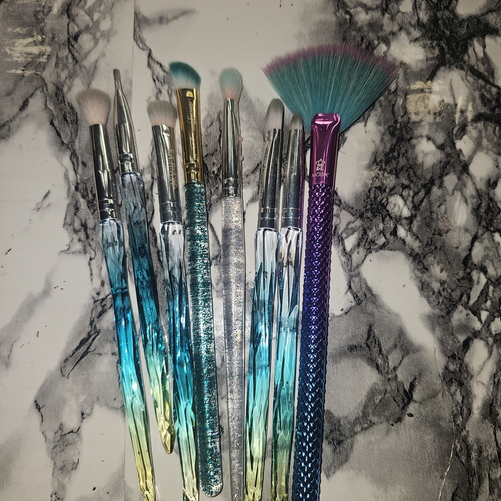 Colorful Makeup Brush Set